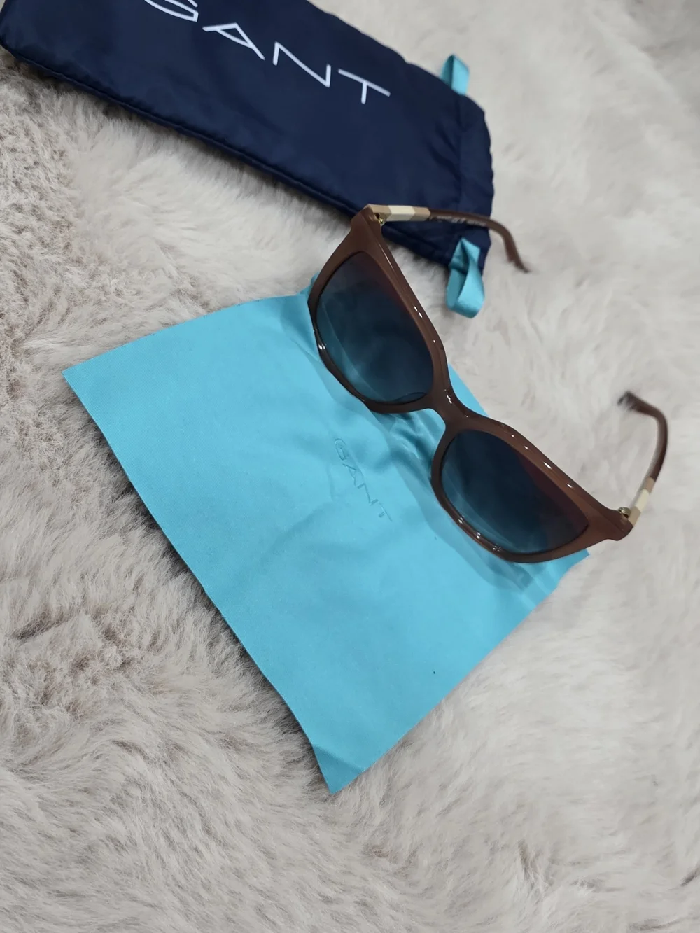 GANT Brown Gradient Cat Eye Sunglasses NEW